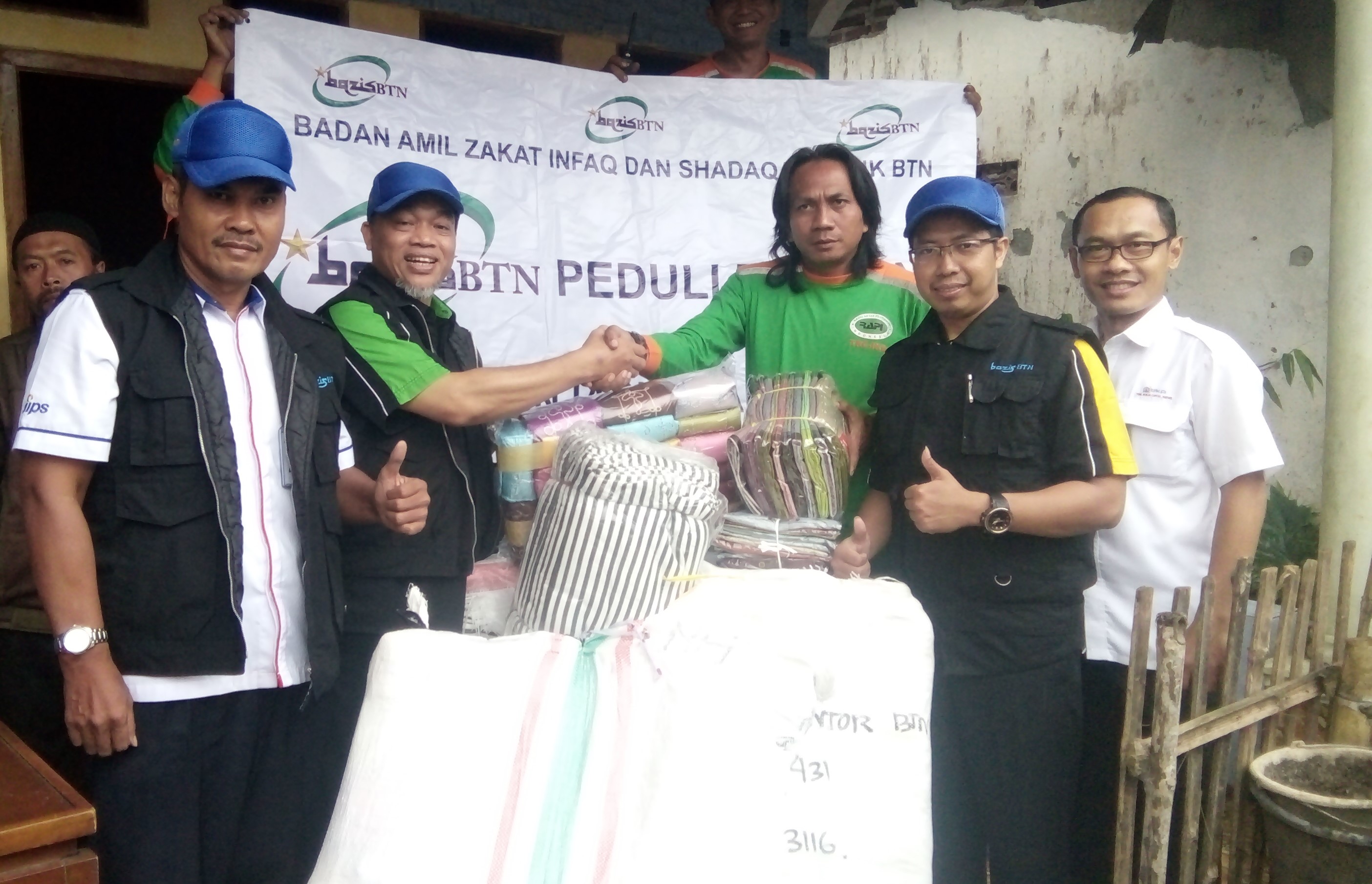 YAYASAN AHMAD ZULFIKAR - BAZIS BTN PEDULI BENCANA GEMPA KALI BENING 25 APRIL 2018