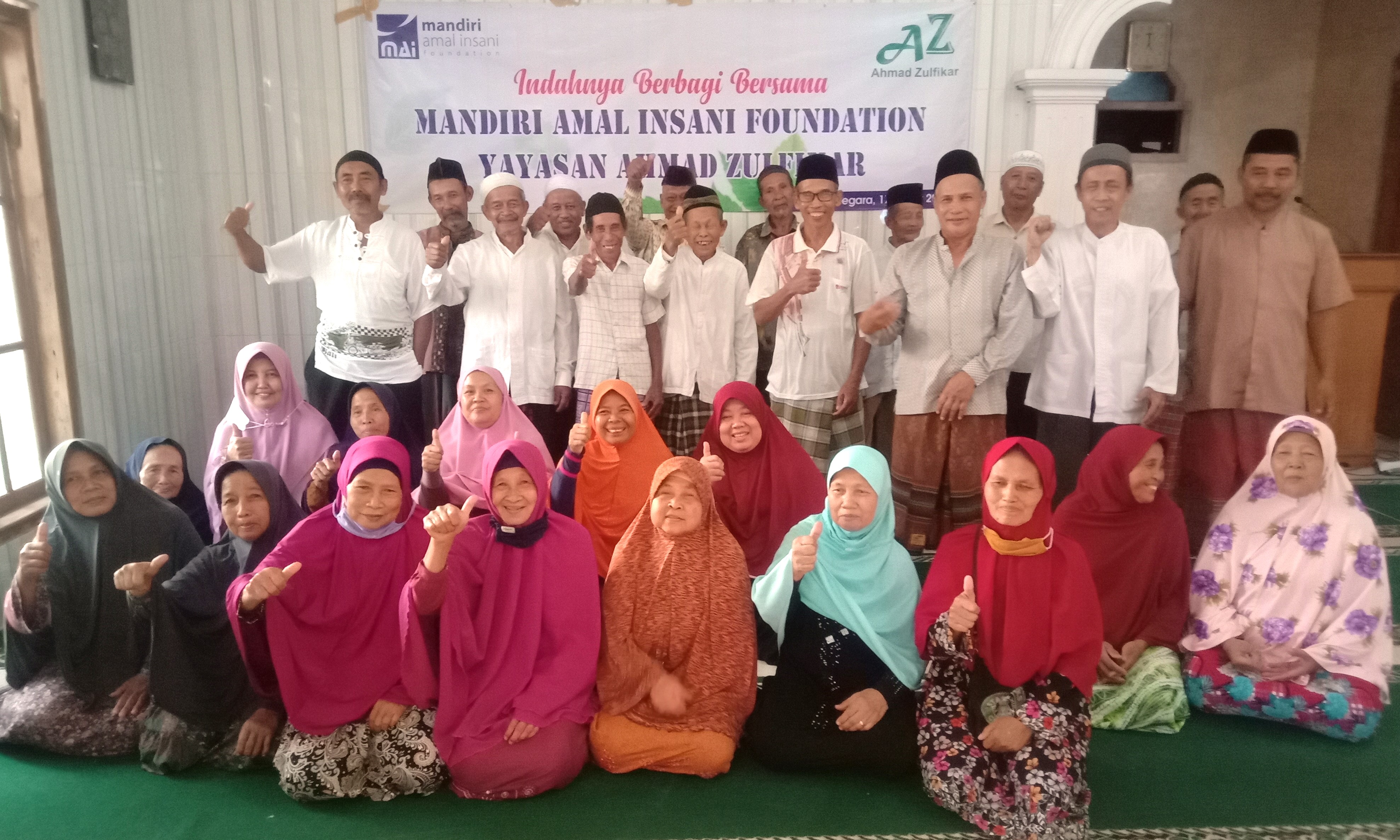 INDAHNYA BERBAGI KEPADA PARA USTAD DAN PEMAKMUR MASJID