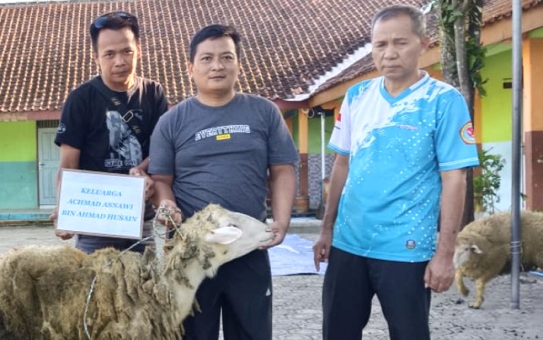 TEBAR HEWAN QURBAN KE PELOSOK NEGERI 2020 -1441 H BERSAMA BAPAK ASNAWI